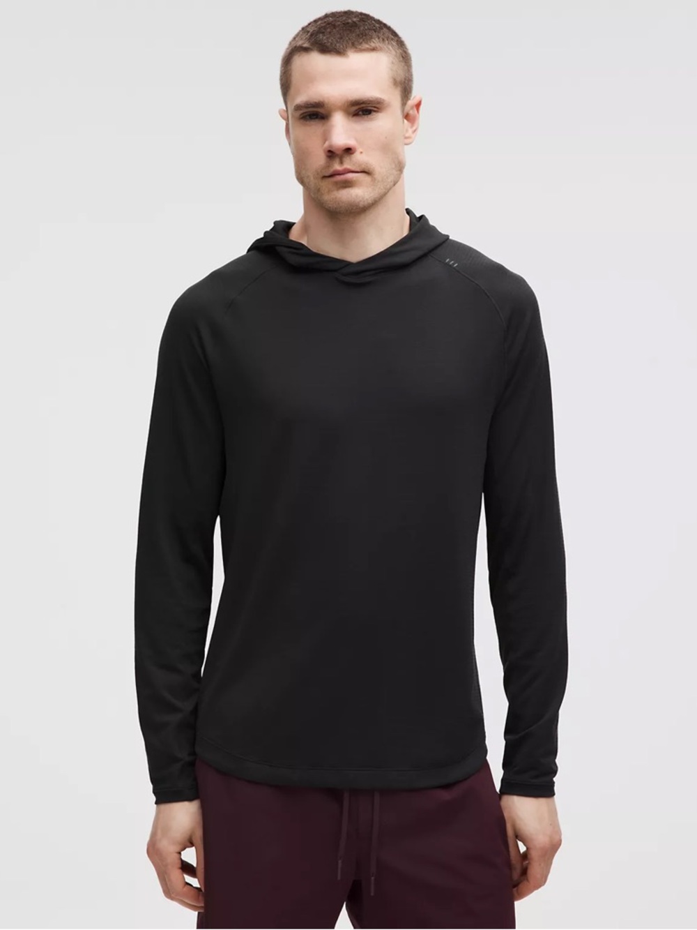 Lululemon Men's Black Lightweight Hoodie Long-Sleeve Shirt